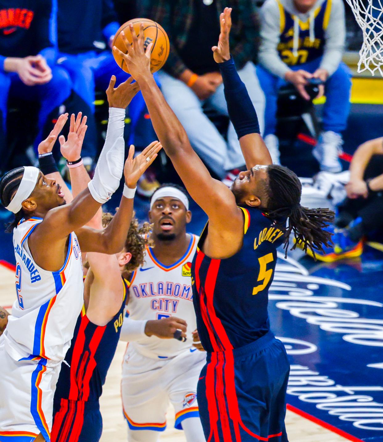 半岛体育app下载-勇士队全队